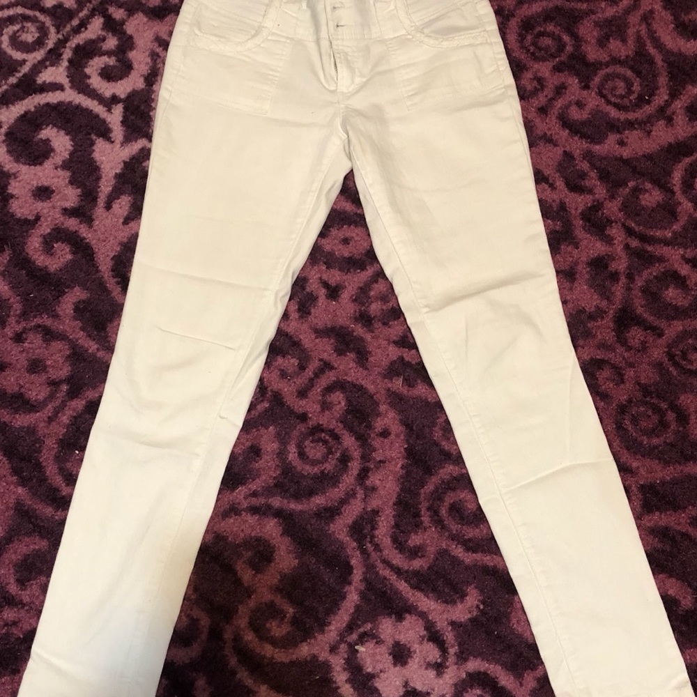 White Jeans